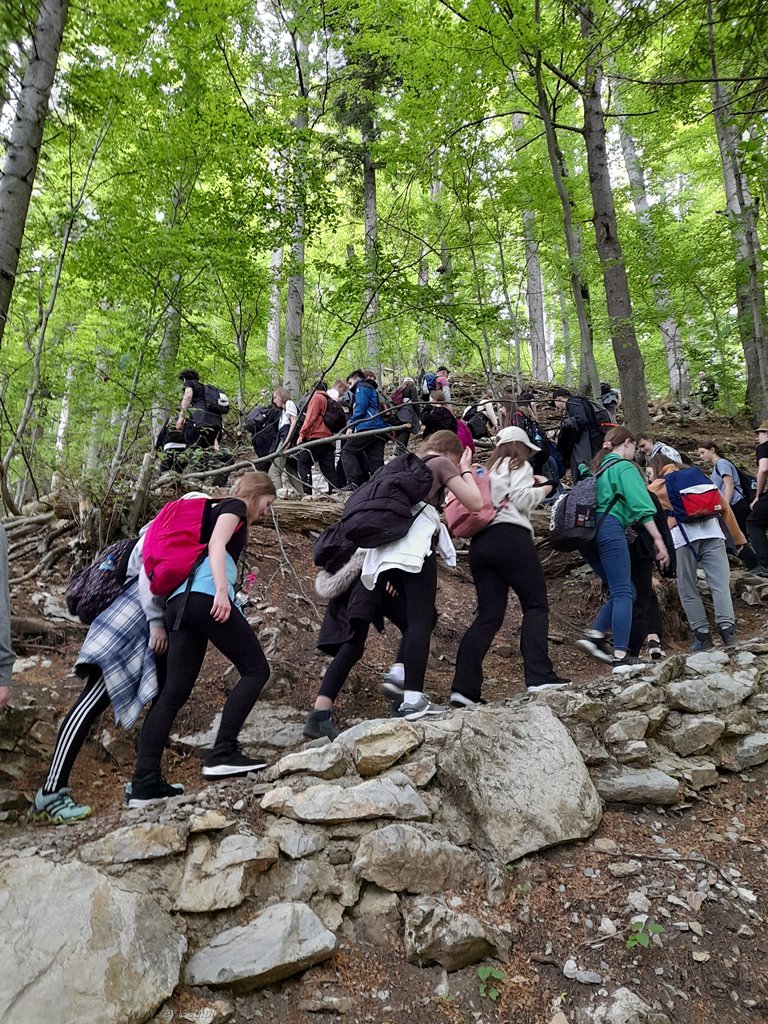 2022-06 wycieczka klas 1 w góry