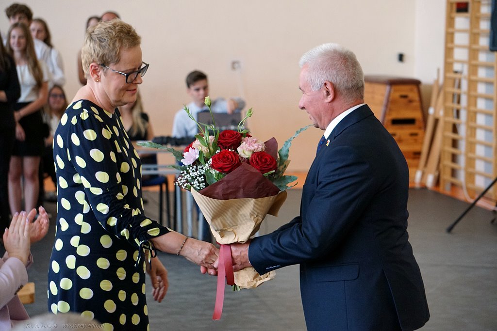 2022-06-24 koniec roku