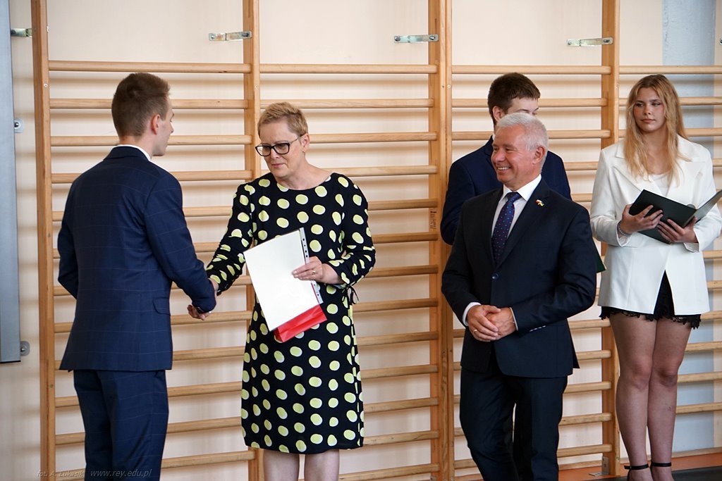 2022-06-24 koniec roku