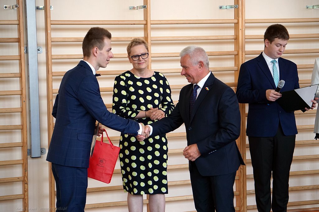 2022-06-24 koniec roku