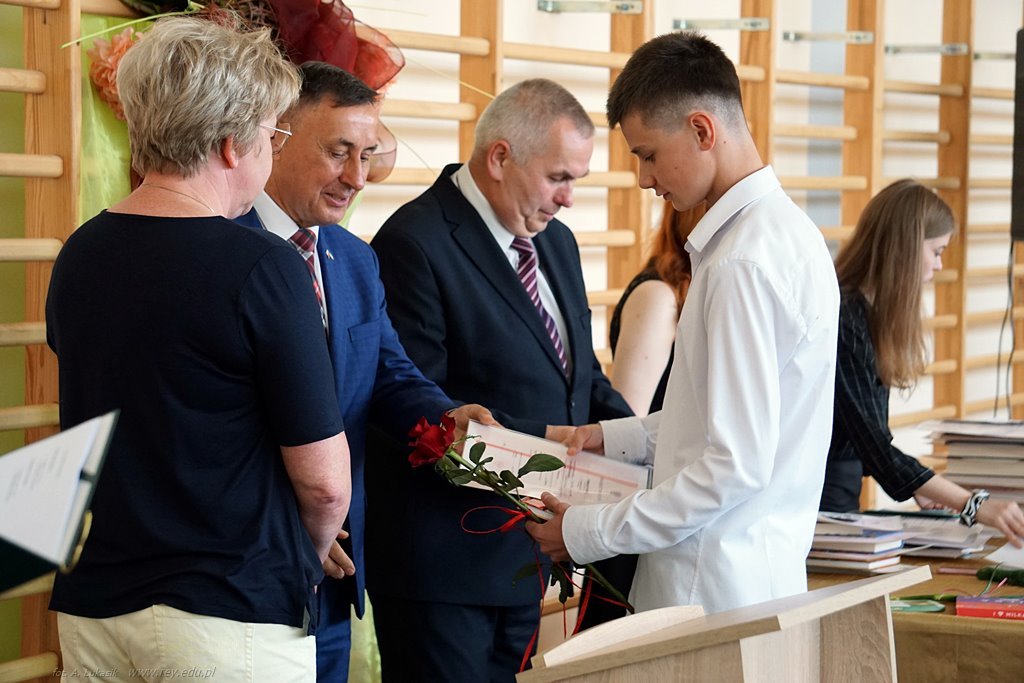 2022-06-24 koniec roku