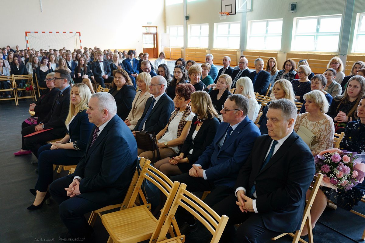 2022-04-29 Zakończenie roku klas maturalnych