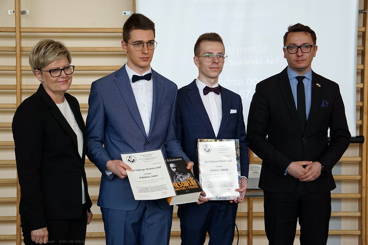 2022-04-29 Zakończenie roku klas maturalnych