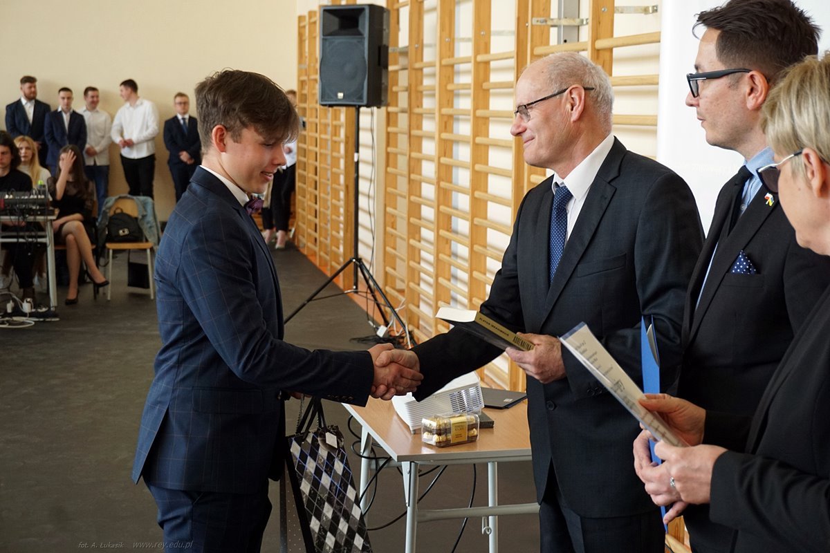 2022-04-29 Zakończenie roku klas maturalnych