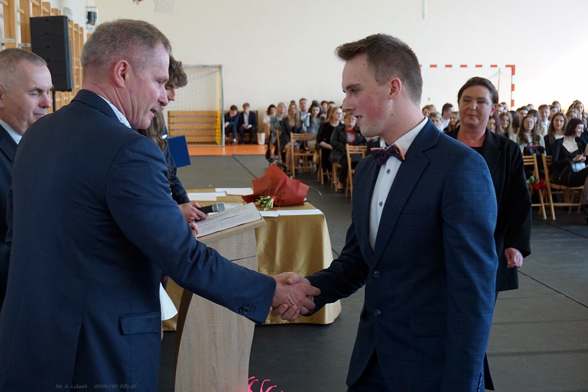 2022-04-29 Zakończenie roku klas maturalnych