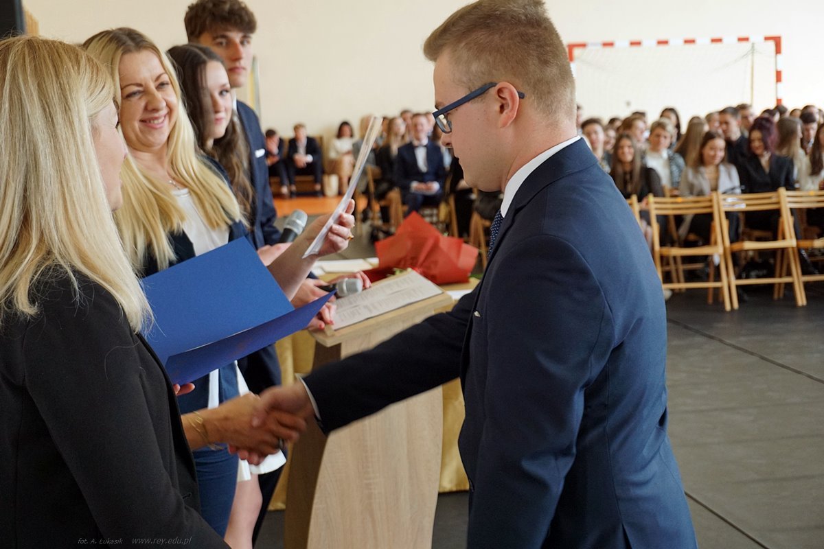 2022-04-29 Zakończenie roku klas maturalnych