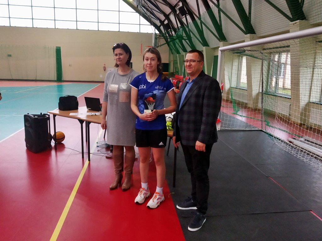 III_Powiatowy_Turniej_Koszykowki_3x3_Dziewcząt