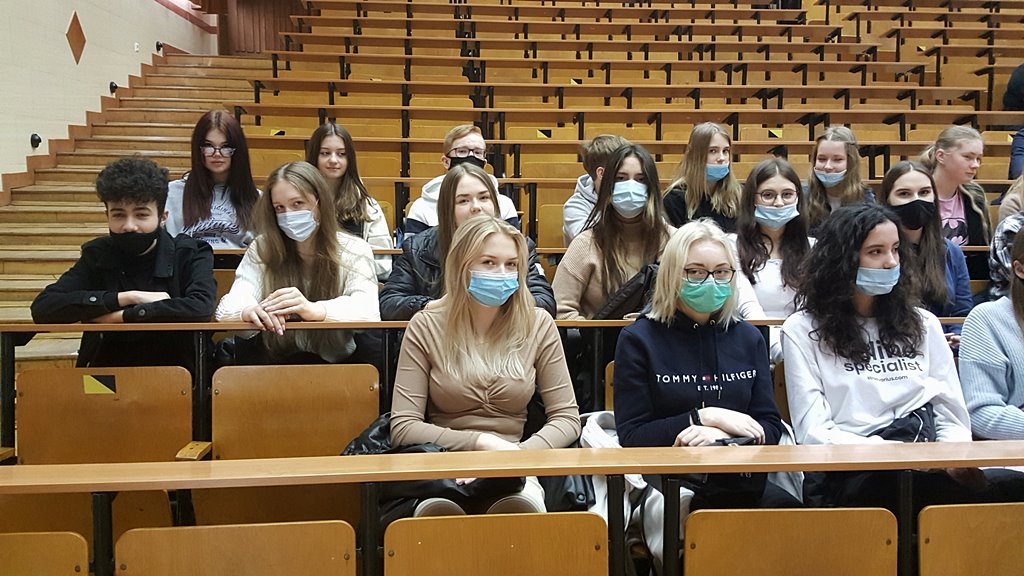2022-03-18 Pokazy chemiczne