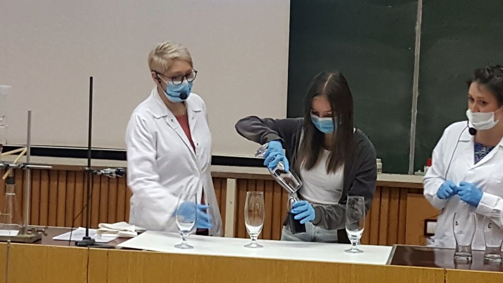 2022-03-18 Pokazy chemiczne