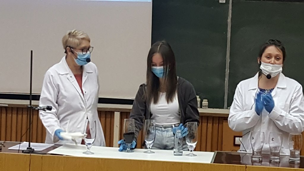 2022-03-18 Pokazy chemiczne