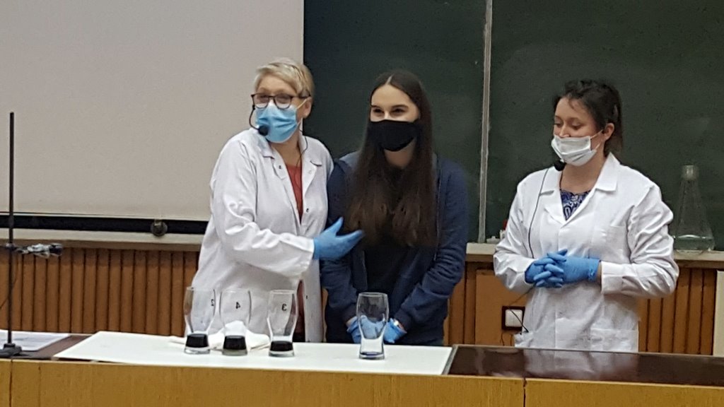 2022-03-18 Pokazy chemiczne