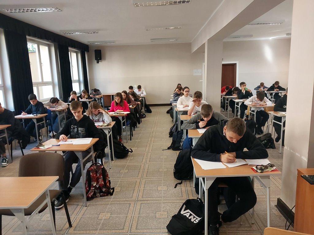 2024-04-23 Kalejdoskop w Reju