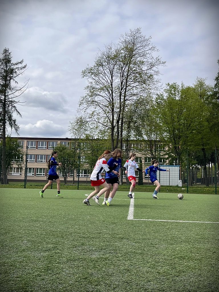 2024-04-17 Mistrzynie_Rejonu_w_Pilce_noznej
