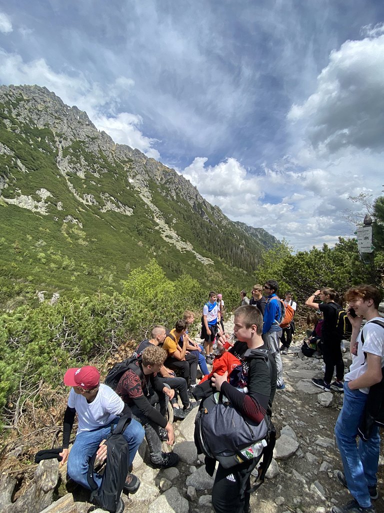 2022-06 wycieczka klas 1 w góry