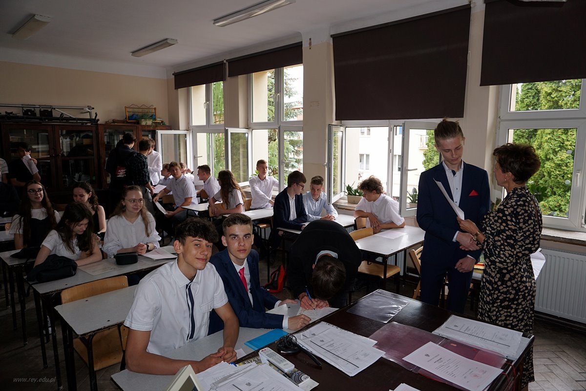 2021-06-25_koniec_roku