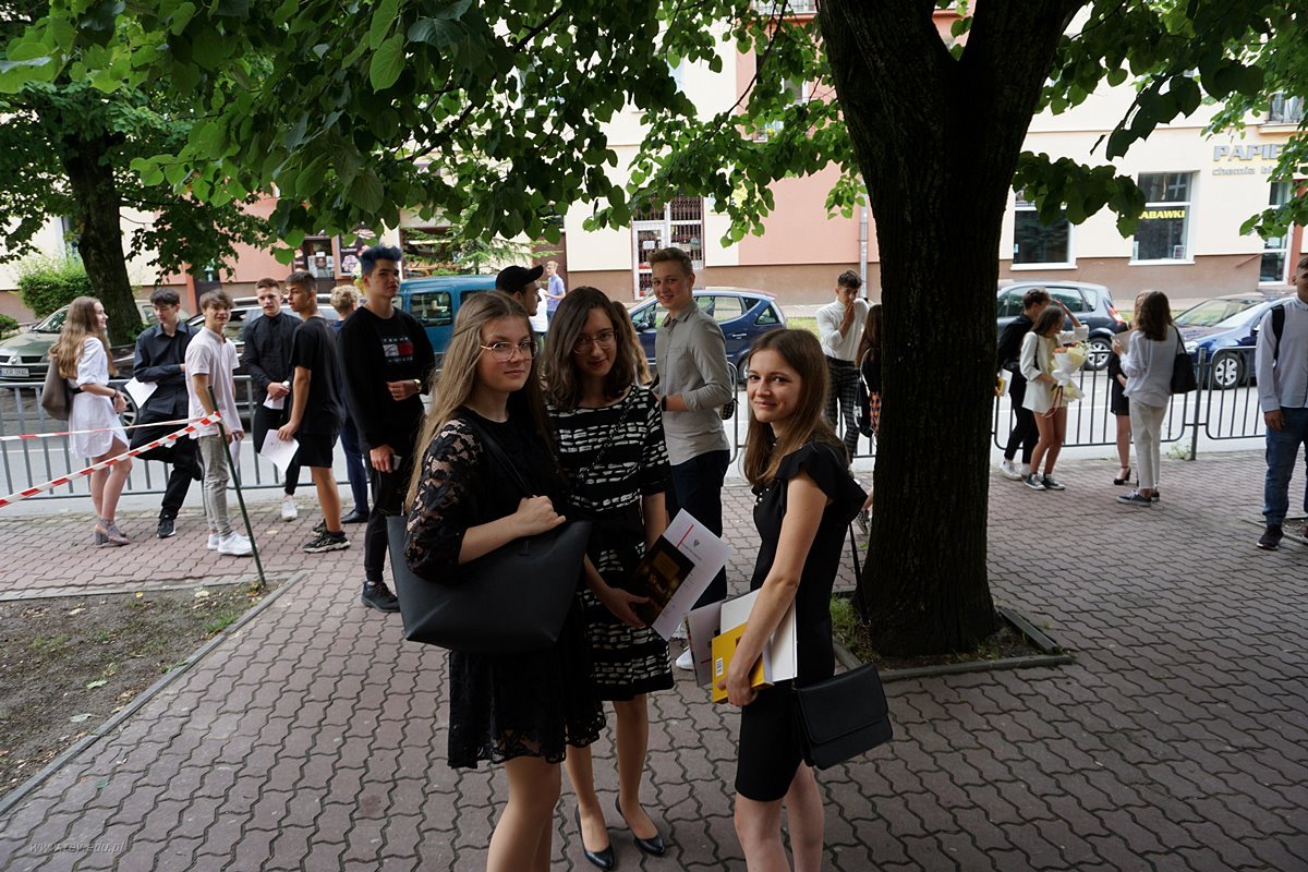 2021-06-25_koniec_roku