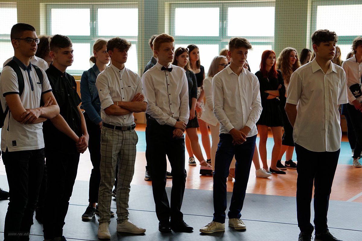 2021-06-25_koniec_roku