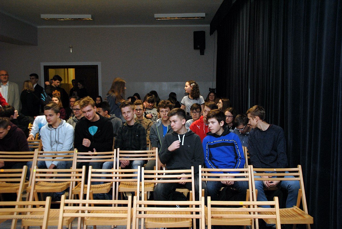 2019-11-14_Szkolna_uroczystość_Niepodległa
