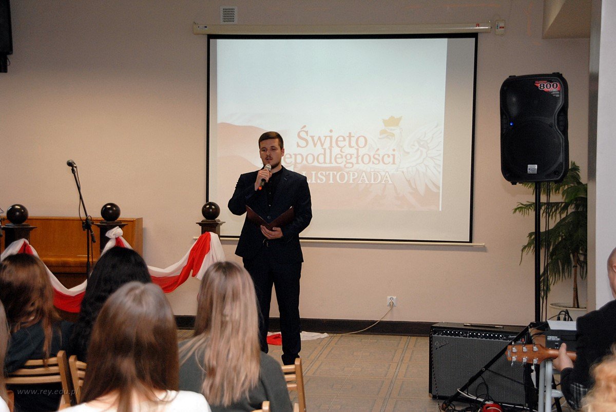 2019-11-14_Szkolna_uroczystość_Niepodległa
