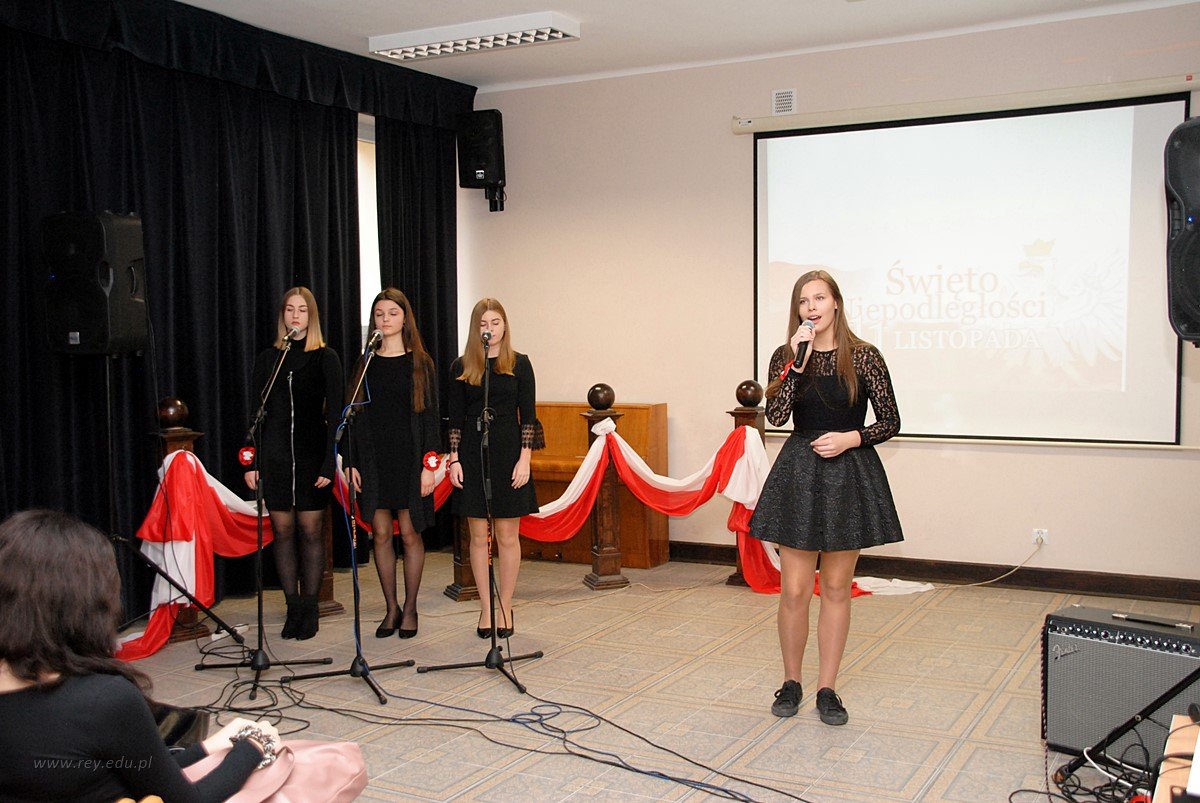 2019-11-14_Szkolna_uroczystość_Niepodległa