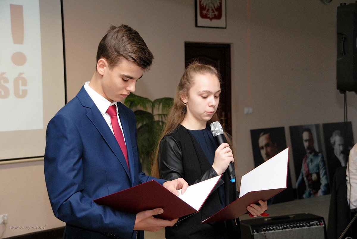 2019-11-14_Szkolna_uroczystość_Niepodległa