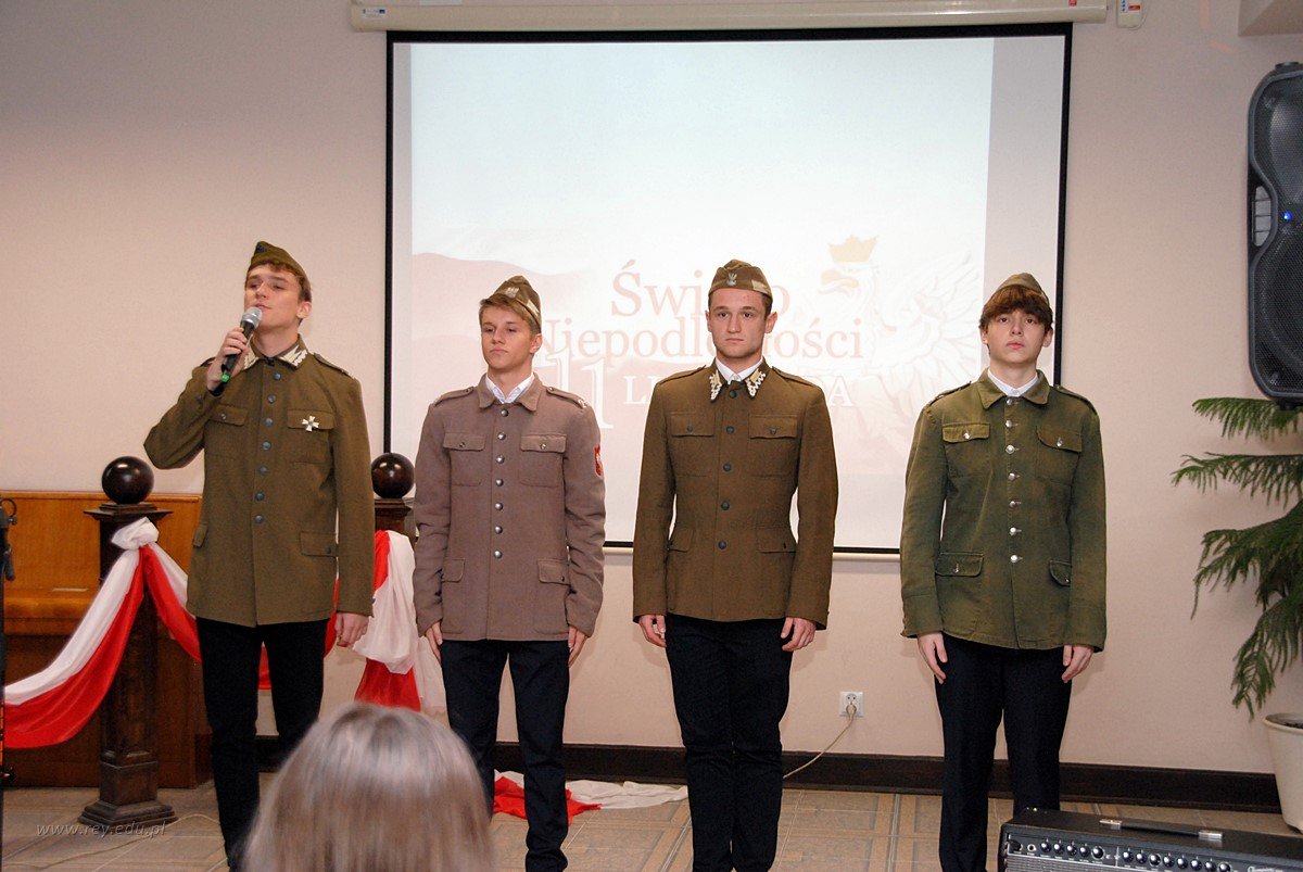 2019-11-14_Szkolna_uroczystość_Niepodległa
