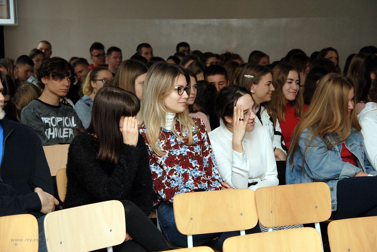 2019-11-14_Szkolna_uroczystość_Niepodległa
