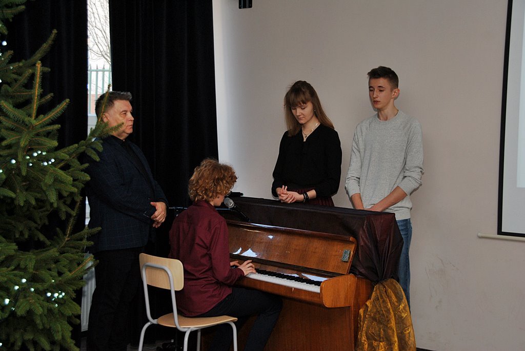 2019-12-18_koncert_koled