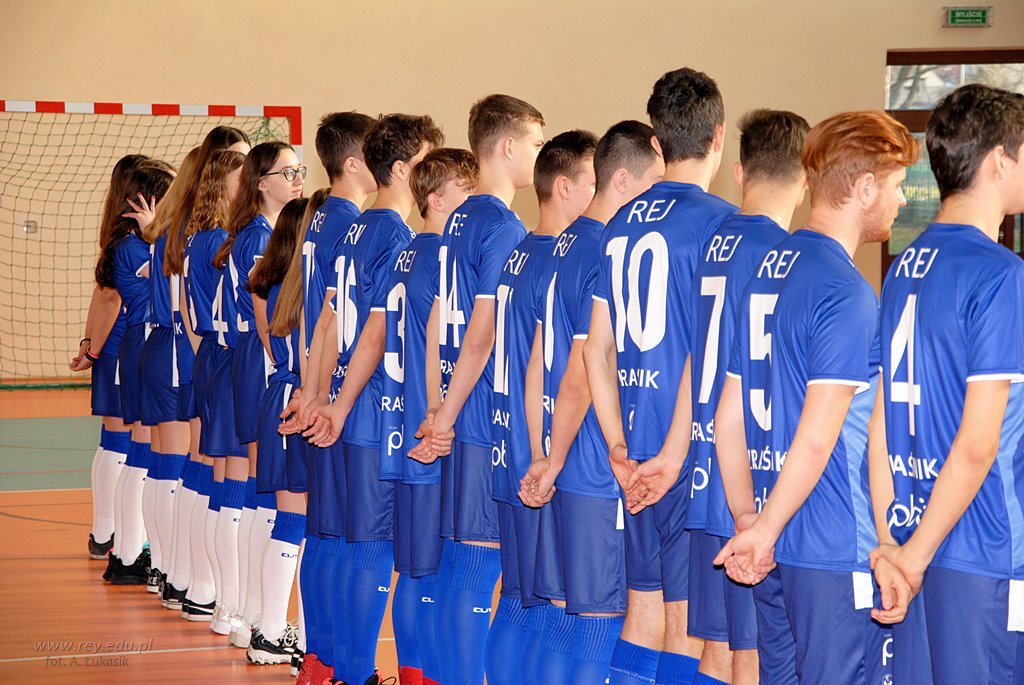 2019-12-18_Nowe_stroje_sportowe