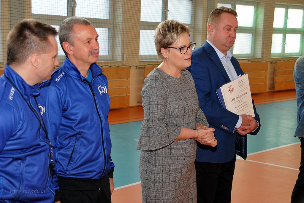 2019-12-18_Nowe_stroje_sportowe