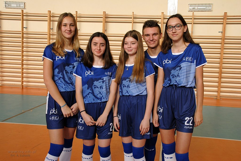 2019-12-18_Nowe_stroje_sportowe