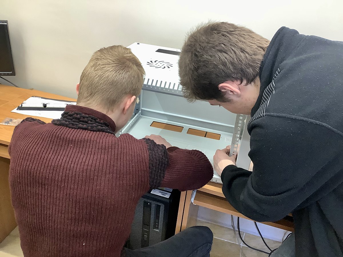 2020-02-20-Technik_informatyk