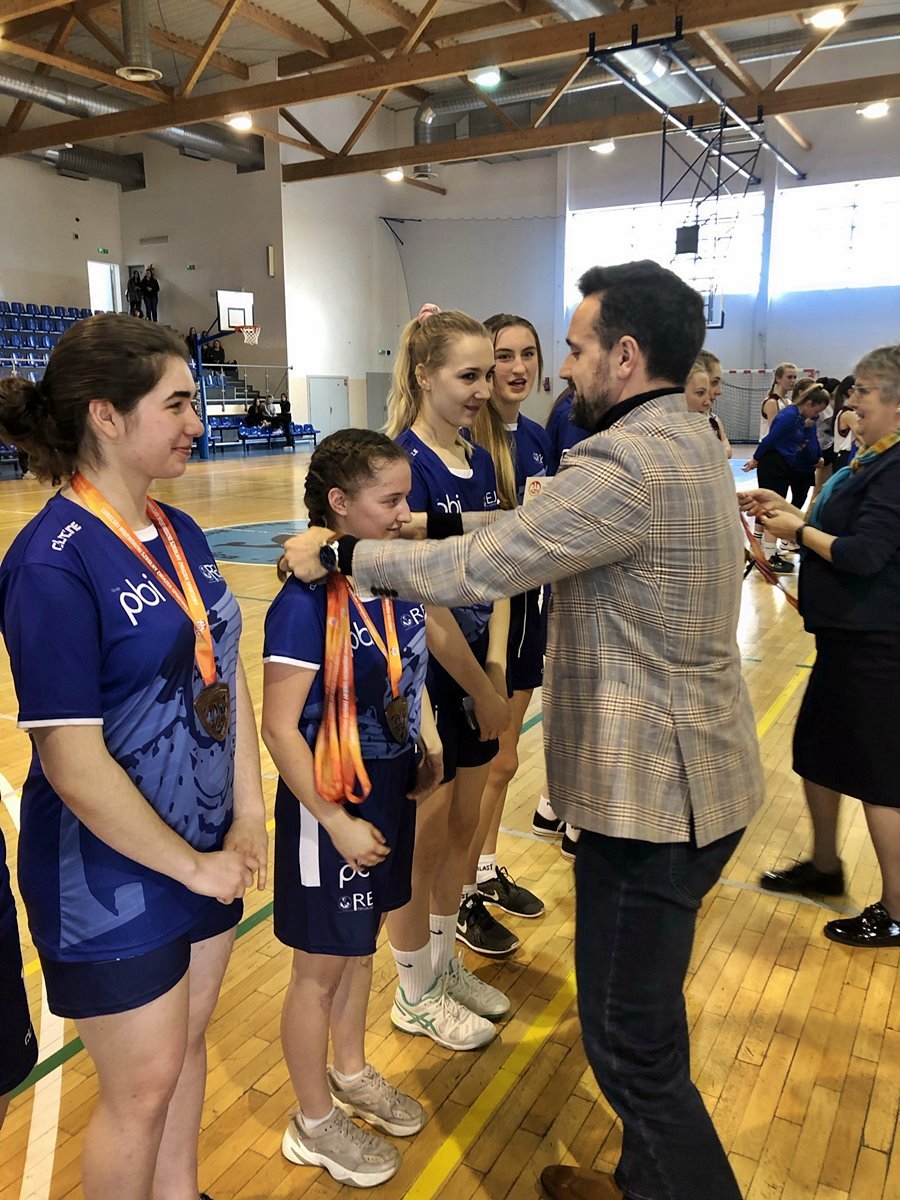 Koszykarki z Reja brązowymi medalistkami mistrzostw województwa