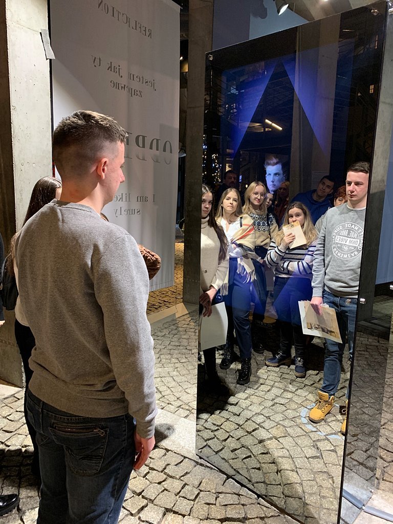 2022-12-19 Wycieczka_przedmiotowa_do_Warszawy