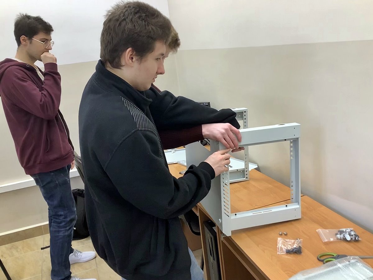 2020-02-20-Technik_informatyk