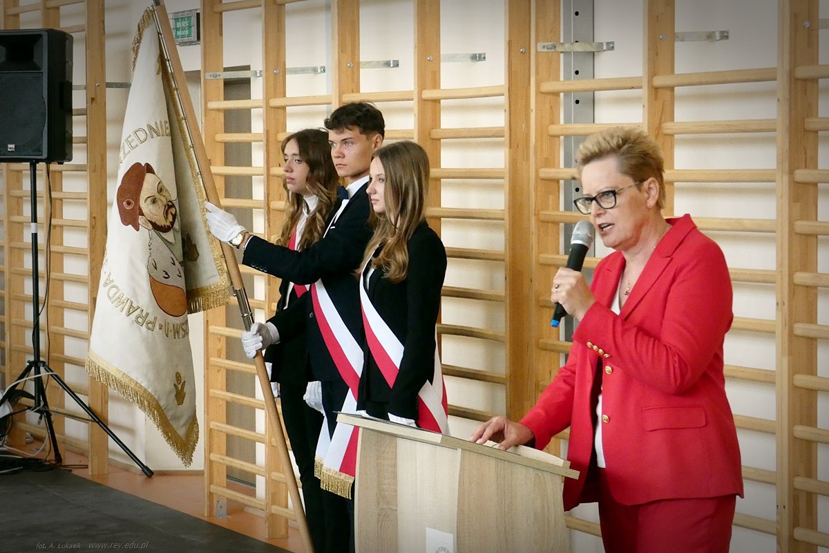 2022-09-01 Rozpoczecie roku szkolnego