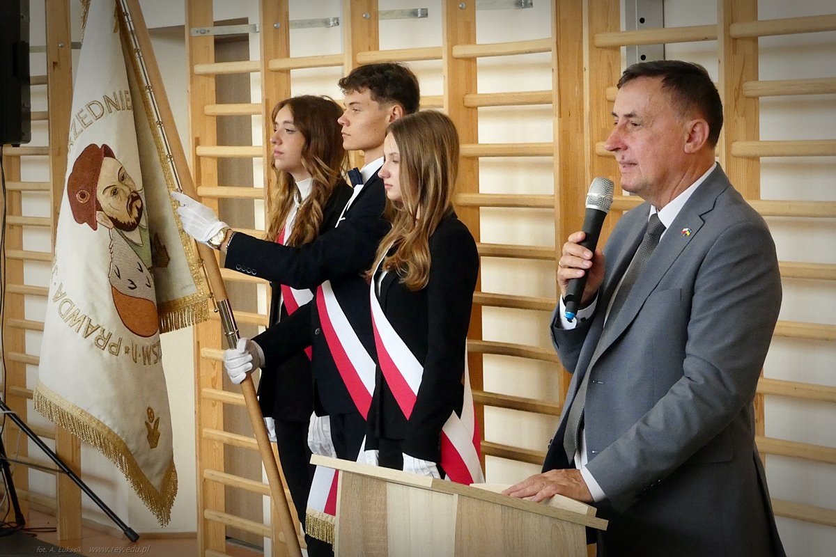2022-09-01 Rozpoczecie roku szkolnego