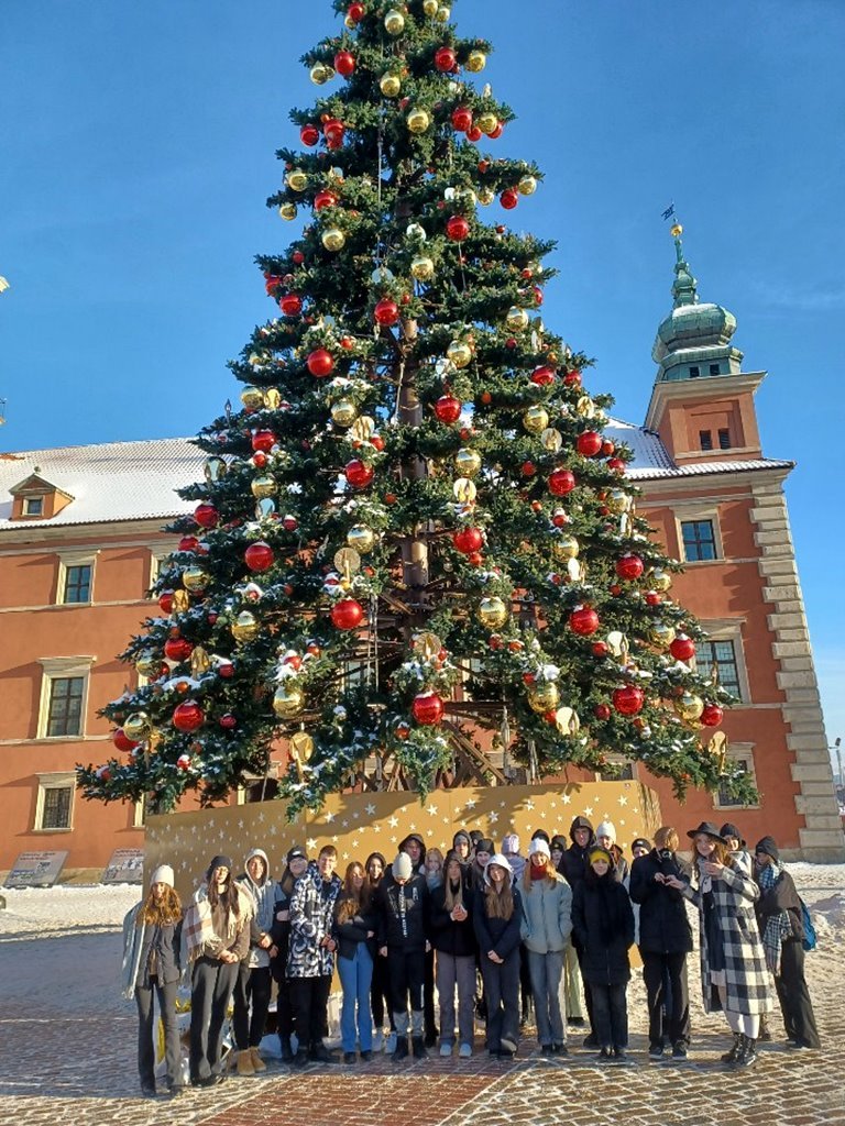 2022-12-19 Wycieczka_przedmiotowa_do_Warszawy