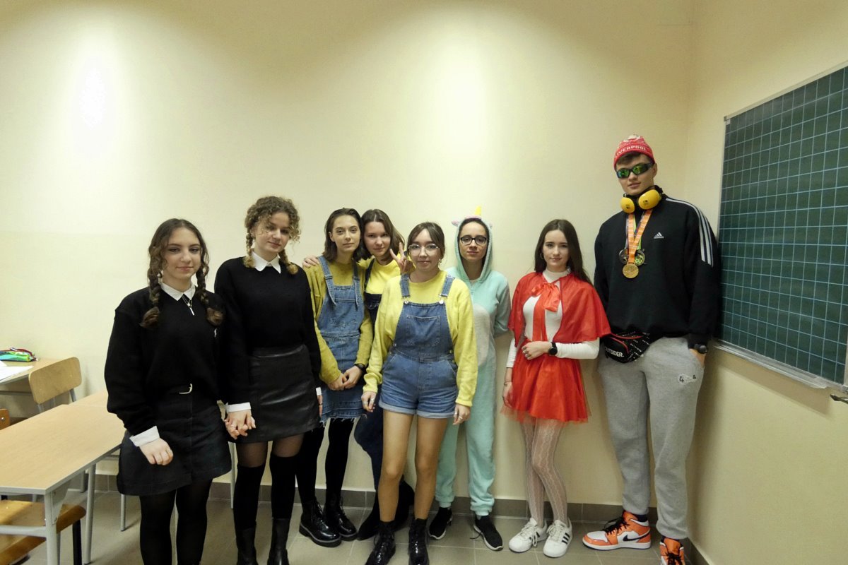 2021-11-30 Dzien Bajek