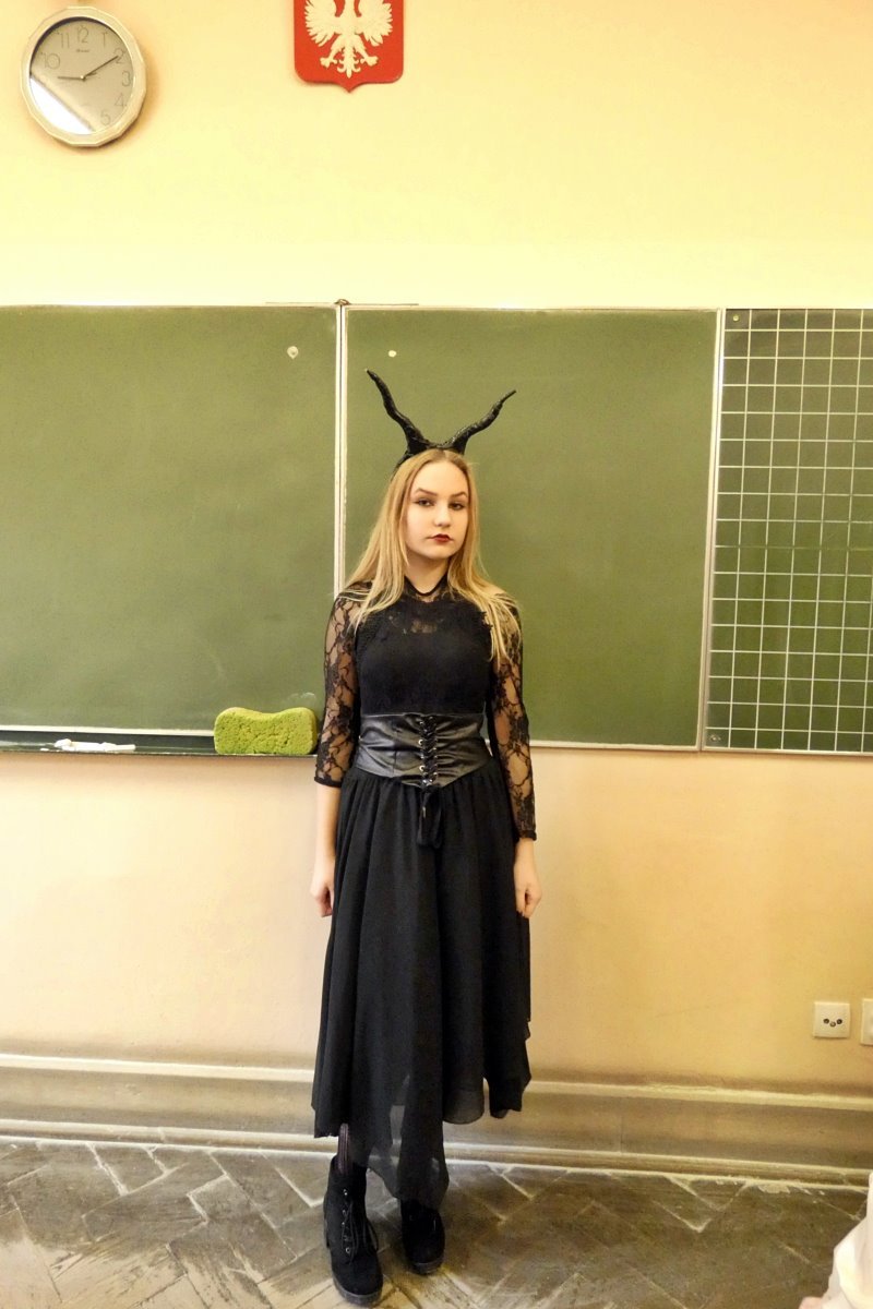 2021-11-30 Dzien Bajek