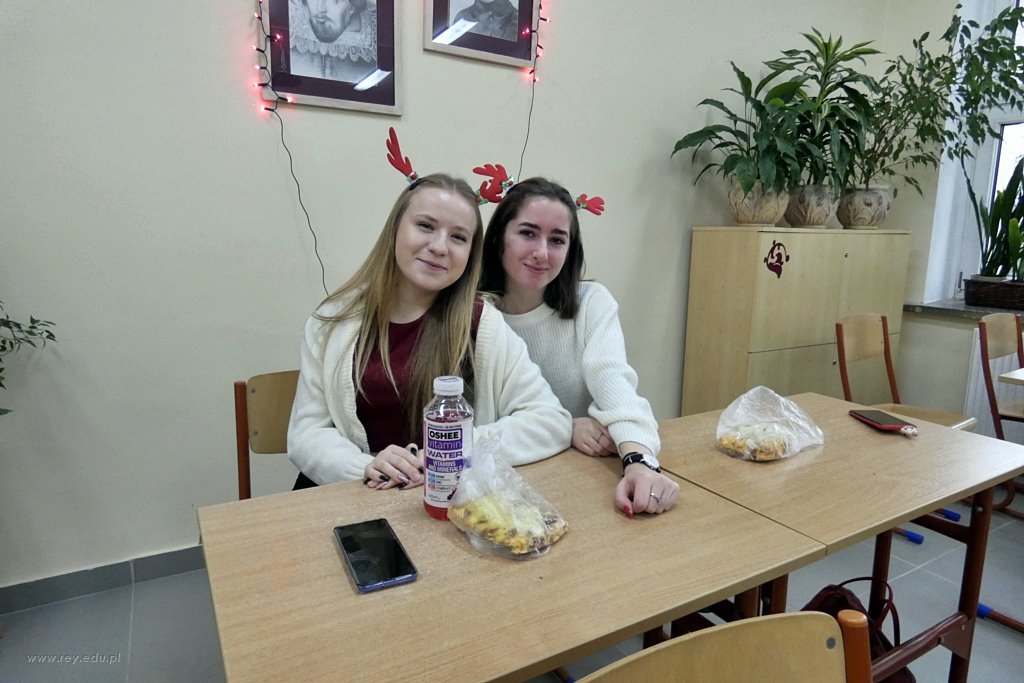2021-12-06 Szkolne Mikołajki