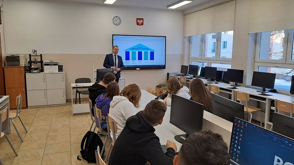 2022-12-19 Spotkanie z absolwentem w ramach programu Bakcyl
